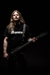 The Guitarist of Grant Trues