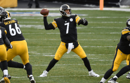 The Quarterback of QB Ben Ro